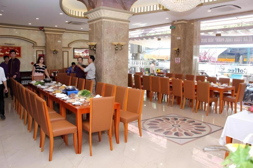 Tran Vinh Hotel Bac Lieu Екстериор снимка