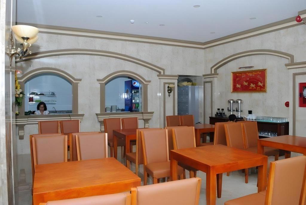 Tran Vinh Hotel Bac Lieu Екстериор снимка